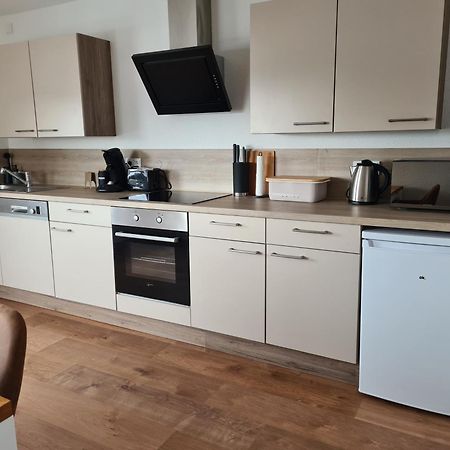 Ferienwohnung In Erftstadt 2 Min Fusslaeufig Zum Bahnhof, Phantasialand, Koeln, Koeln Messe, Eifel Ngoại thất bức ảnh